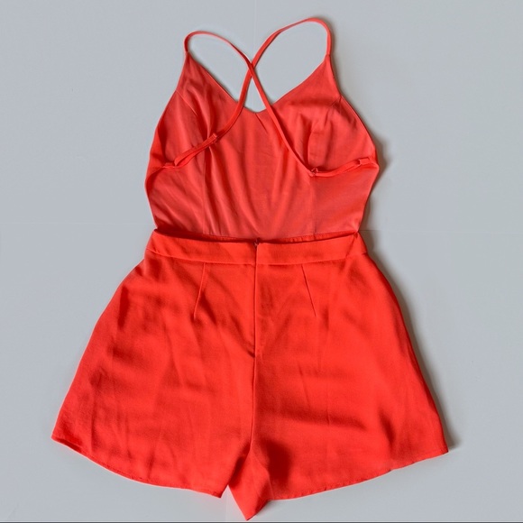 Romper - Picture 2 of 4